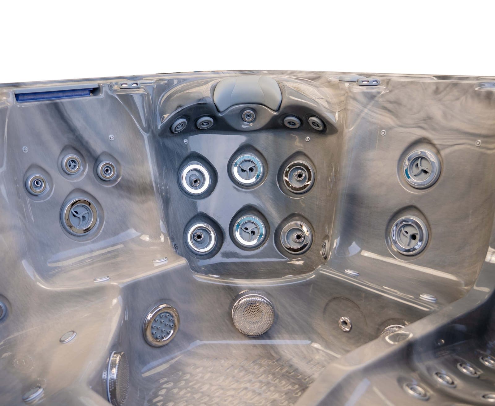 KuusiTwo hot tub — photo 10