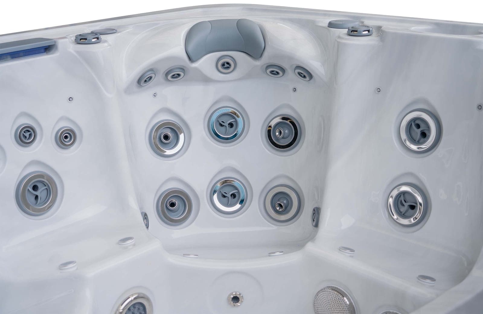 KuusiTwo hot tub — photo 15