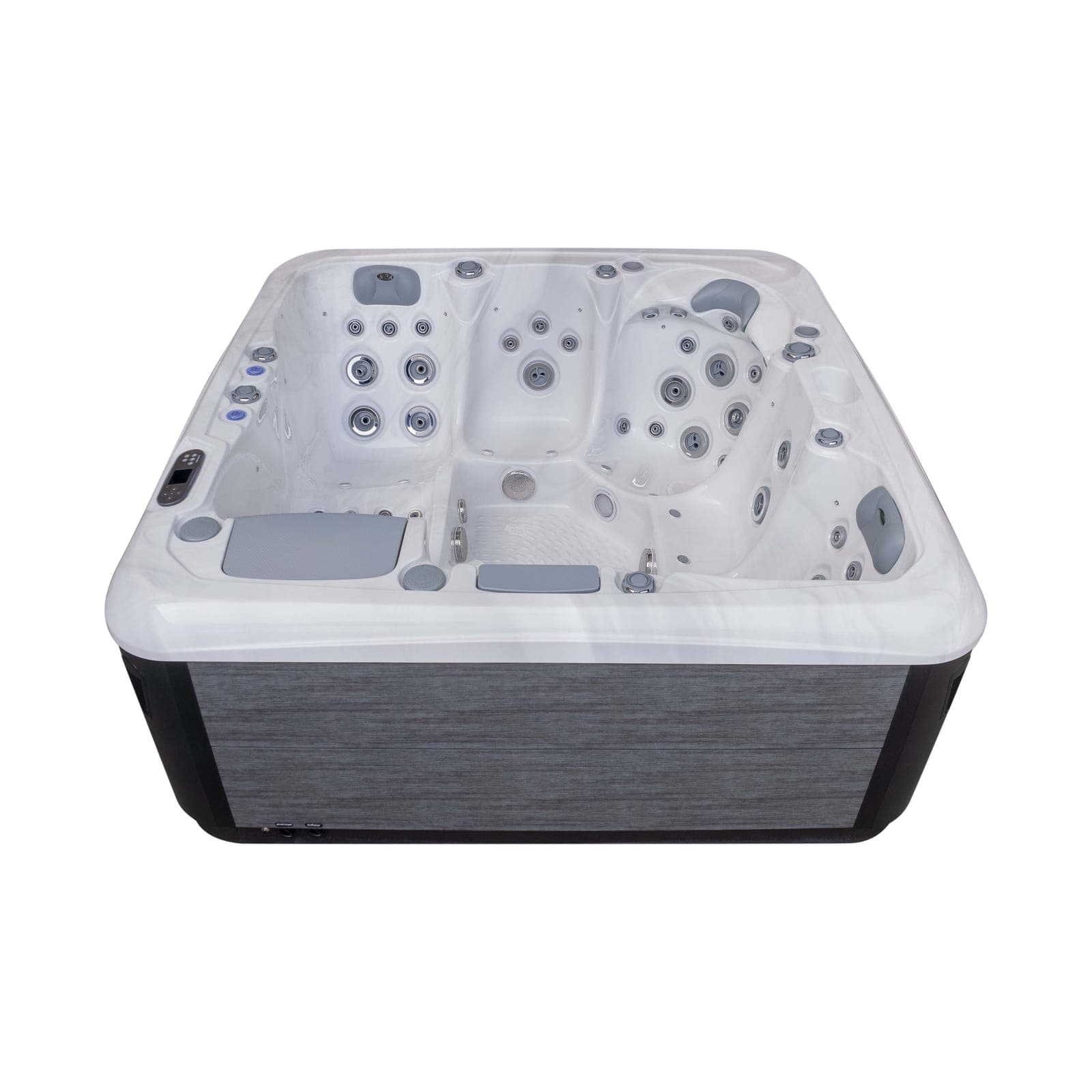 LimaTwo hot tub3