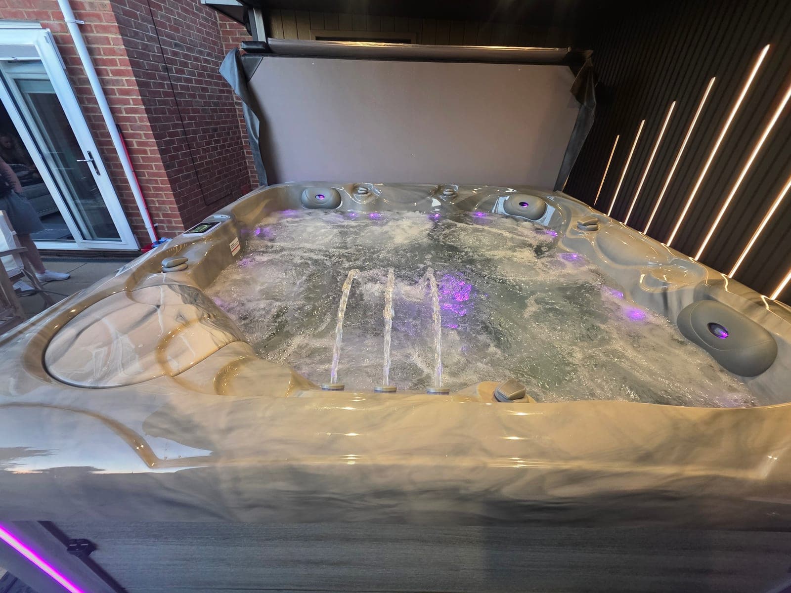 Thermals Ruby Pro hot tub — photo 6