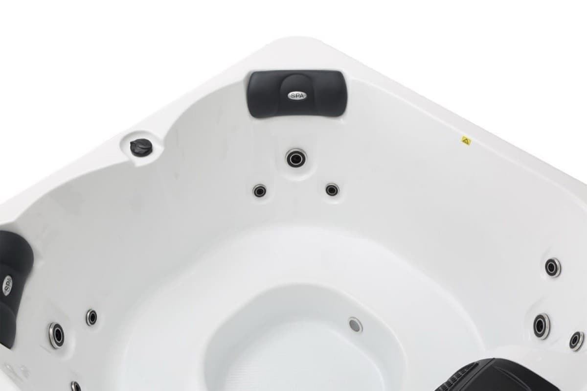 Triton SE Premium photo 3
